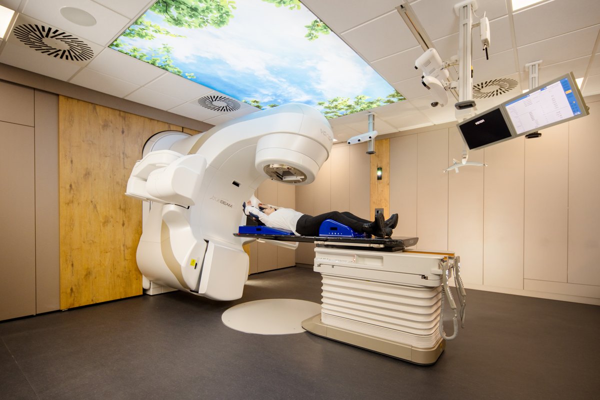 Behandlung mit dem Strahlentherapiesystem